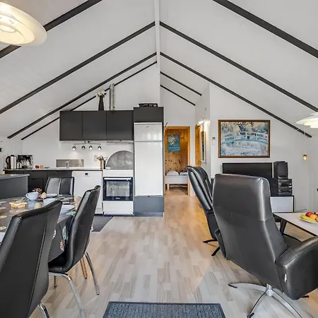 Yarla - 500m To The Fjord By Interhome Nyaraló